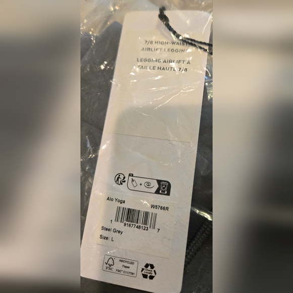 Alo Yoga 7/8 High-Waist Airlift Legging - Picture 7 of 8